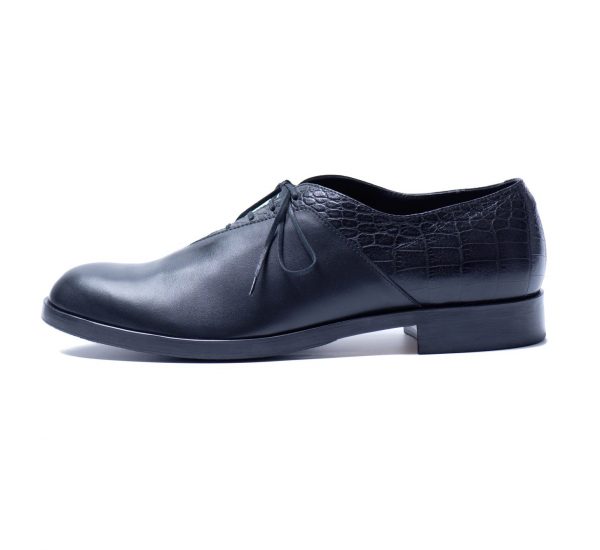 Black leather lace up shoes by JUNE9